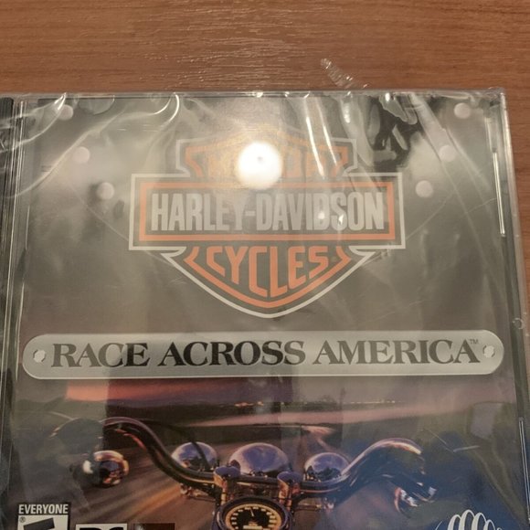 Harley-Davidson: Race Across America PC CD Rom Computer Video Game 1999 - Picture 3 of 4